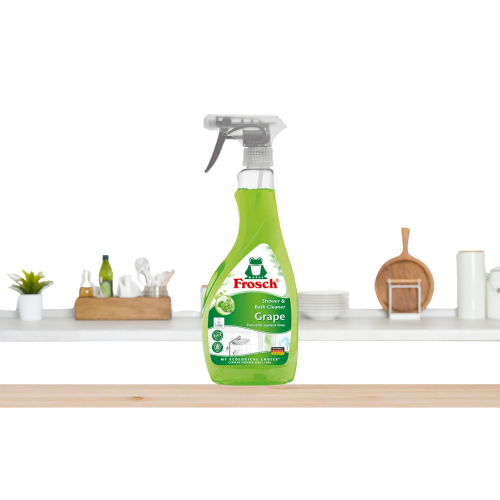 Chai Xịt Vệ Sinh Phòng Tắm, Loại Bỏ Bụi Frosch 500ml Hương Mâm Xôi